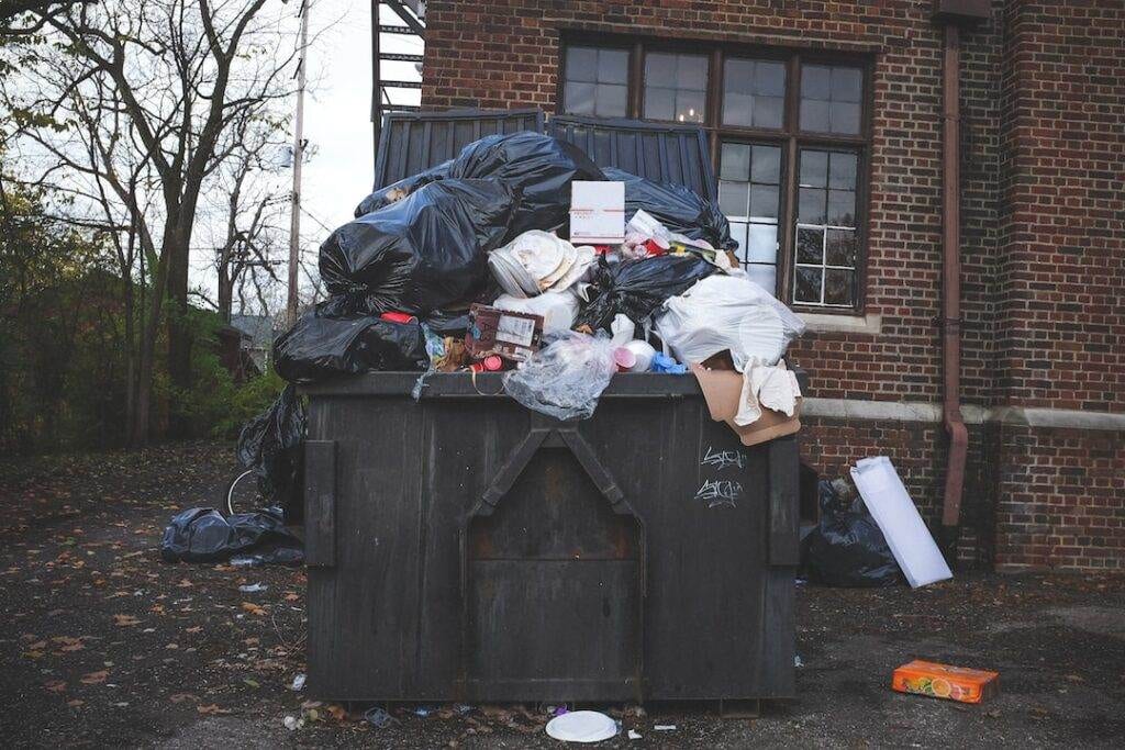 Full trash
