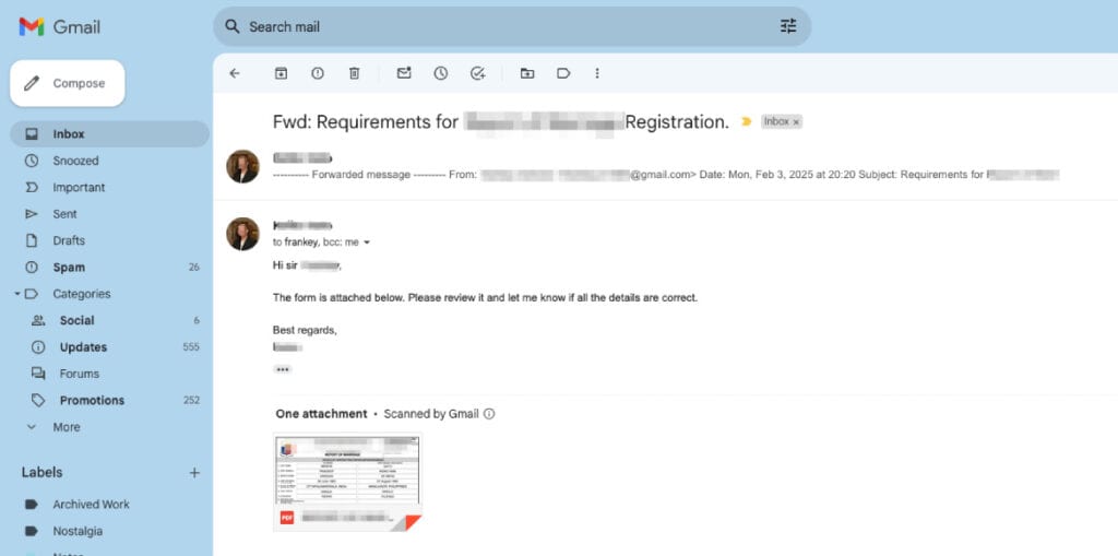 How a forwarded email chain looks like in Gmail